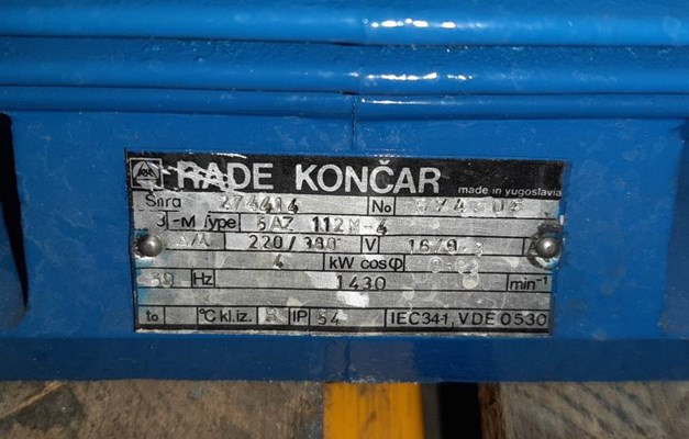 MOTORE ASINCRONO TRIFASE 4 KW mod. KONCAR usato